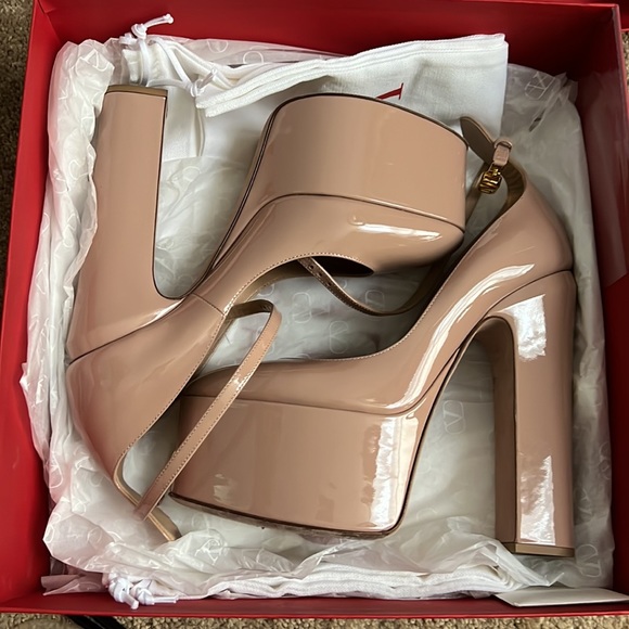 VALENTINO GARAVANI TAN-GO PLATFORM PUMP IN PATENT LEATHER 155 MM Rose color - Picture 2 of 15